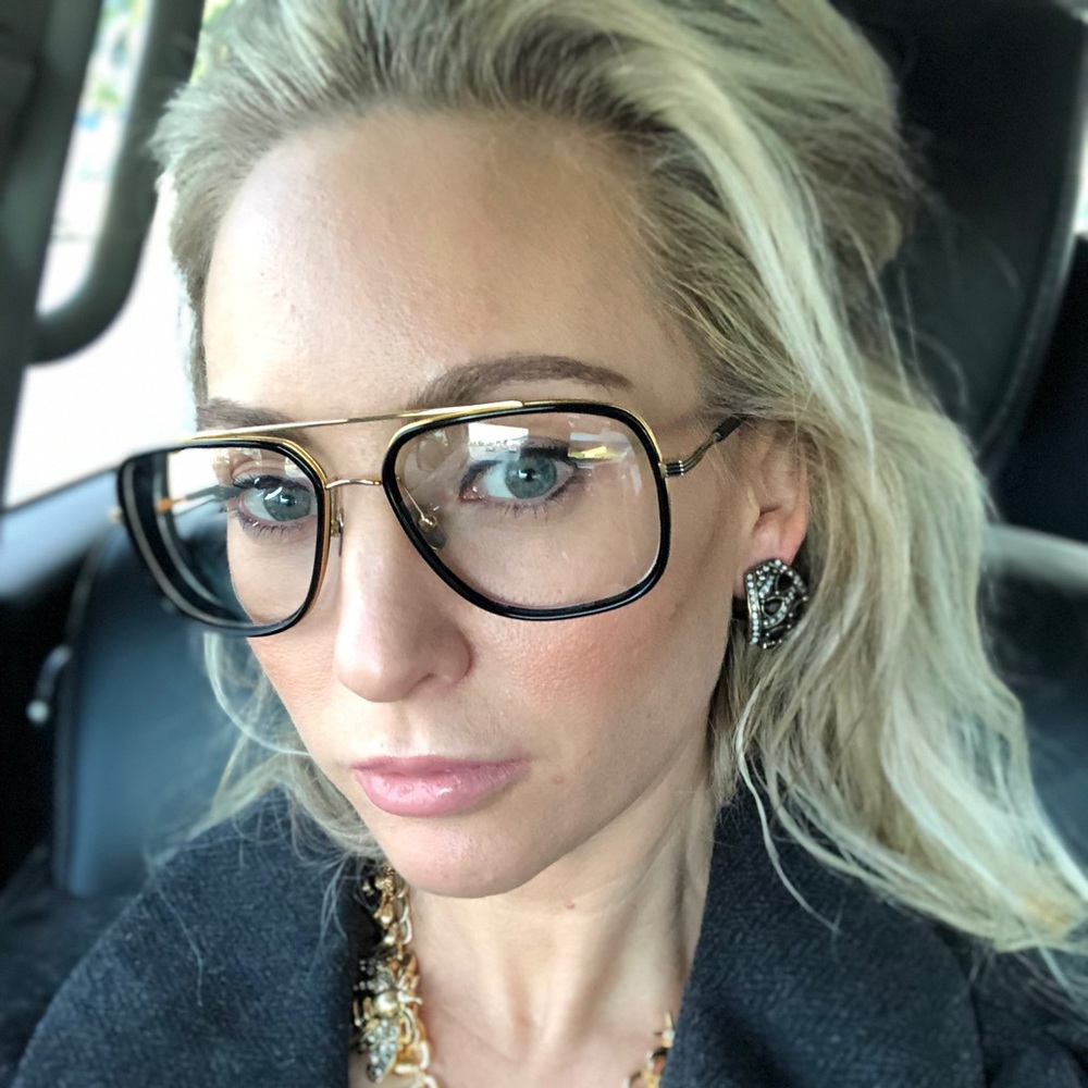 Meet your Posher, Tejasa